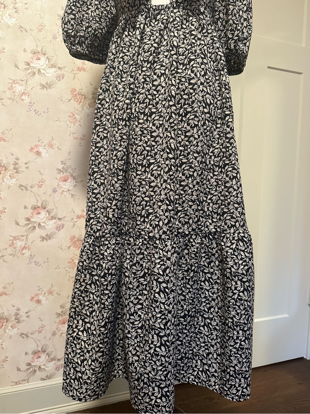 Midi Dress AQUA Black Floral Leaf Flowy XS Bloomingdale’s - Picture 5 of 14